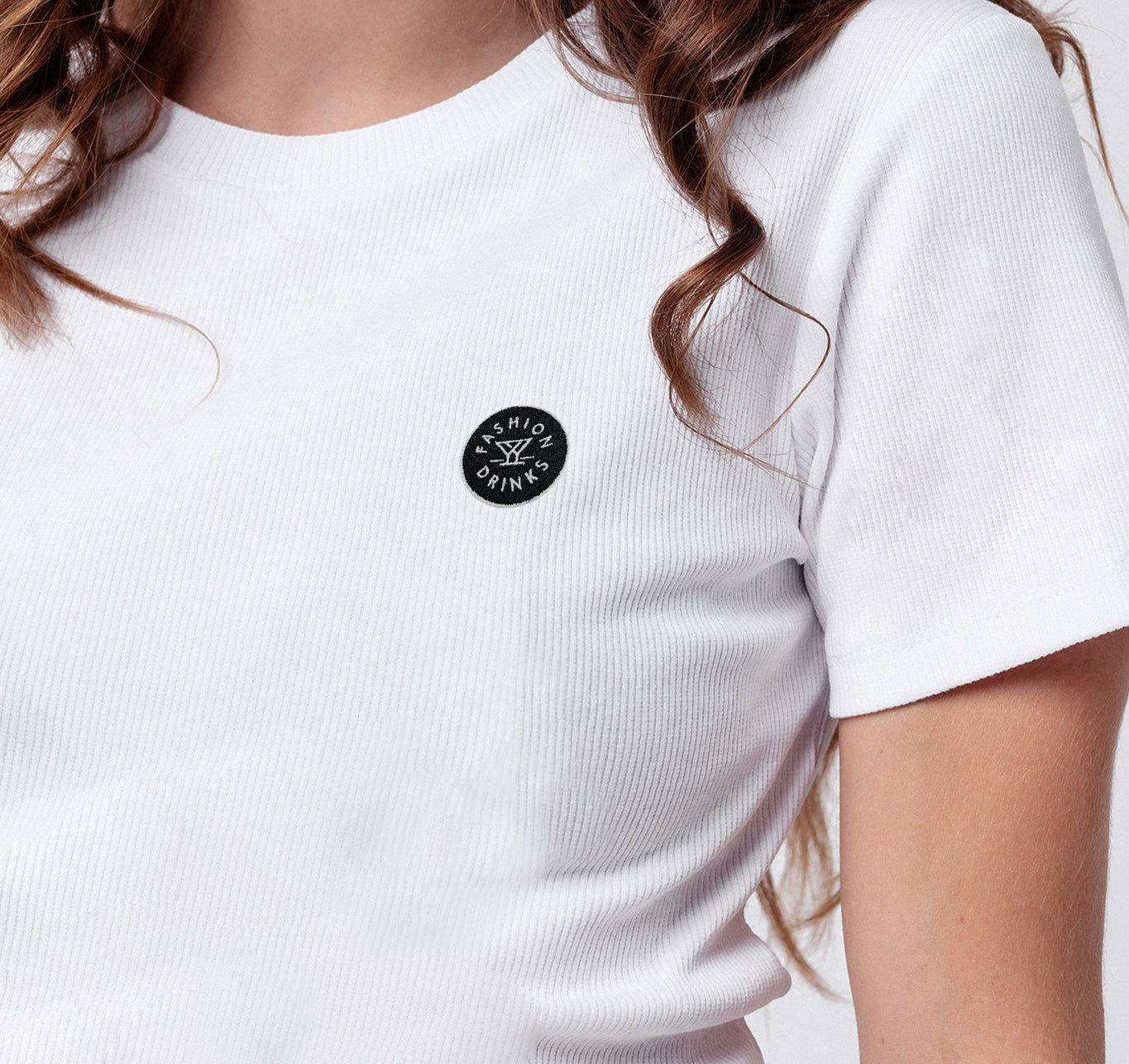 Fashion Drinks | Besticktes Bio Baumwoll Cropped T-Shirt