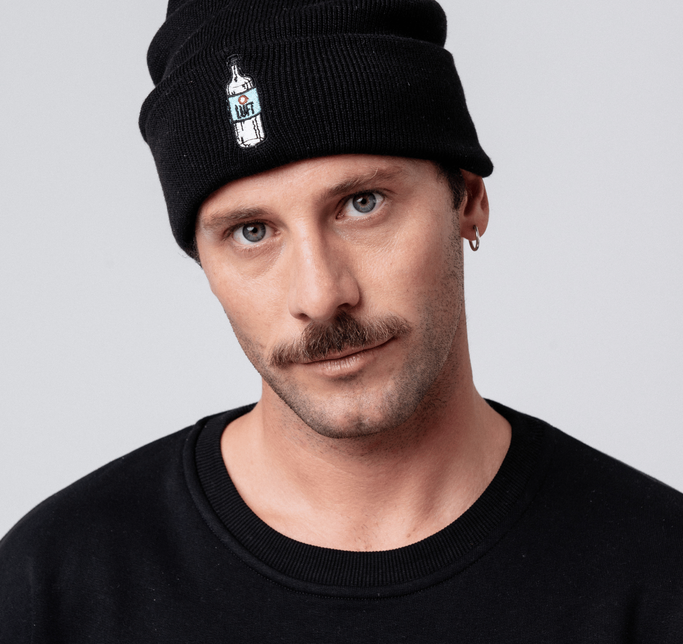 Air | Cappellino ricamato in cotone organico