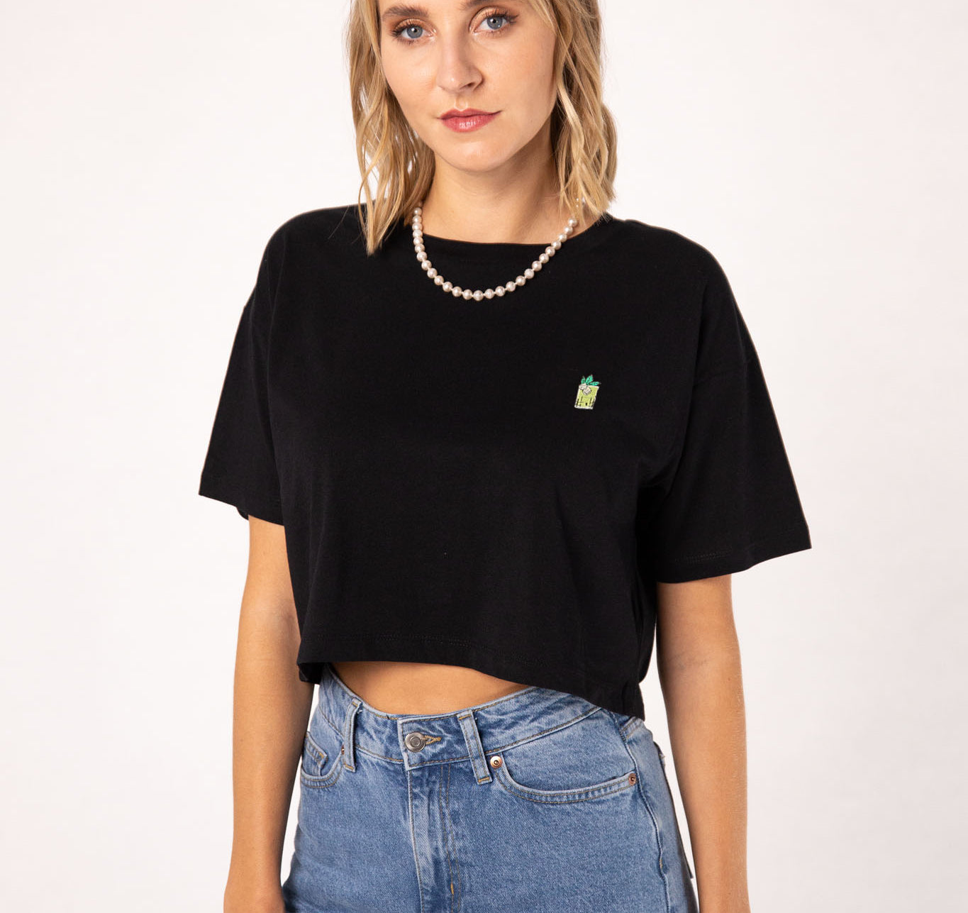 Gin Basil Smash | Besticktes Bio Baumwoll Cropped T-Shirt