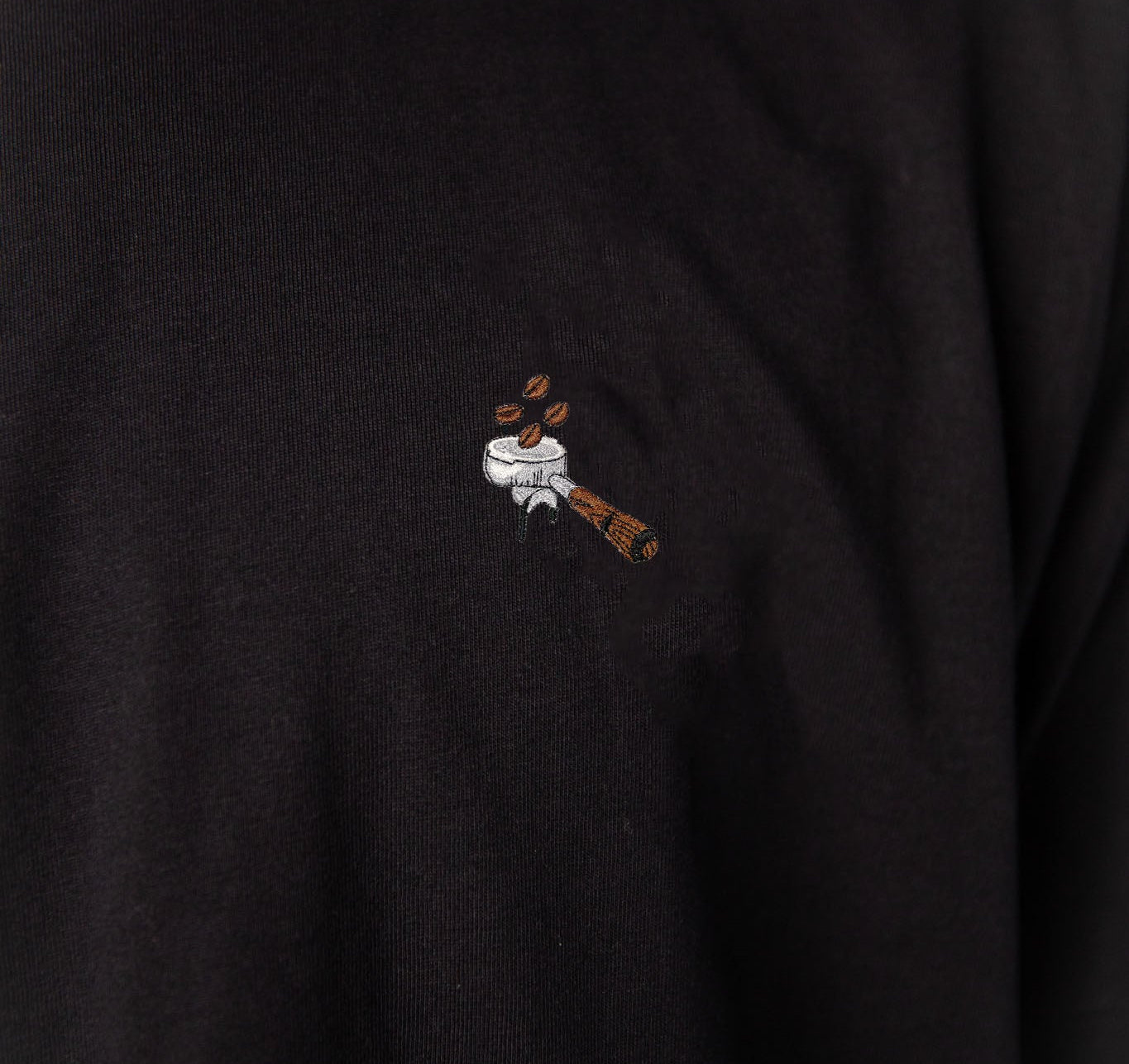 Siebträger Beans | Besticktes Bio Baumwoll Unisex T-Shirt