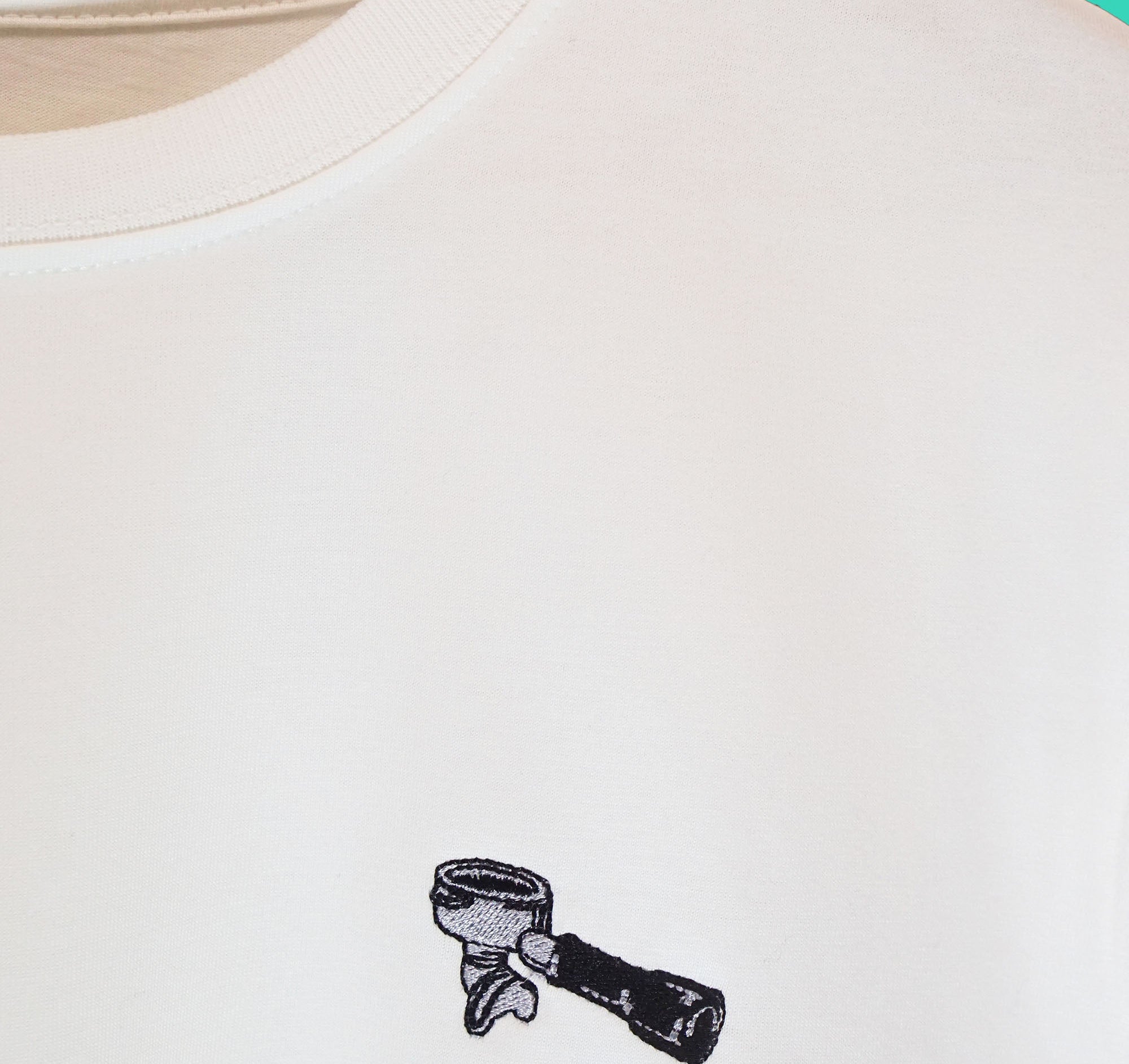 Siebträger | Besticktes Bio Baumwoll Unisex T-Shirt