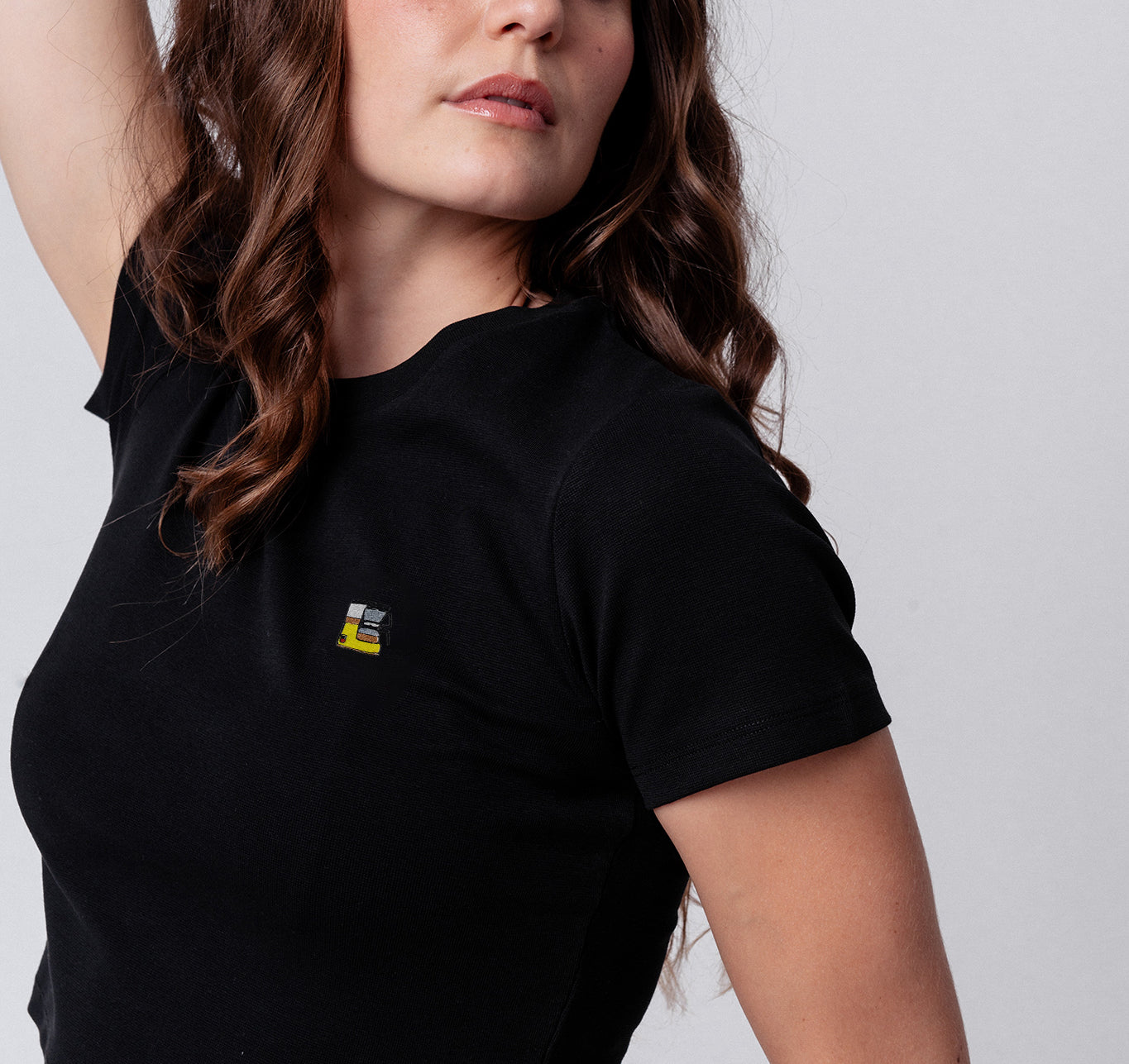 Filterkaffeemaschine | Besticktes Bio Baumwoll Cropped T-Shirt