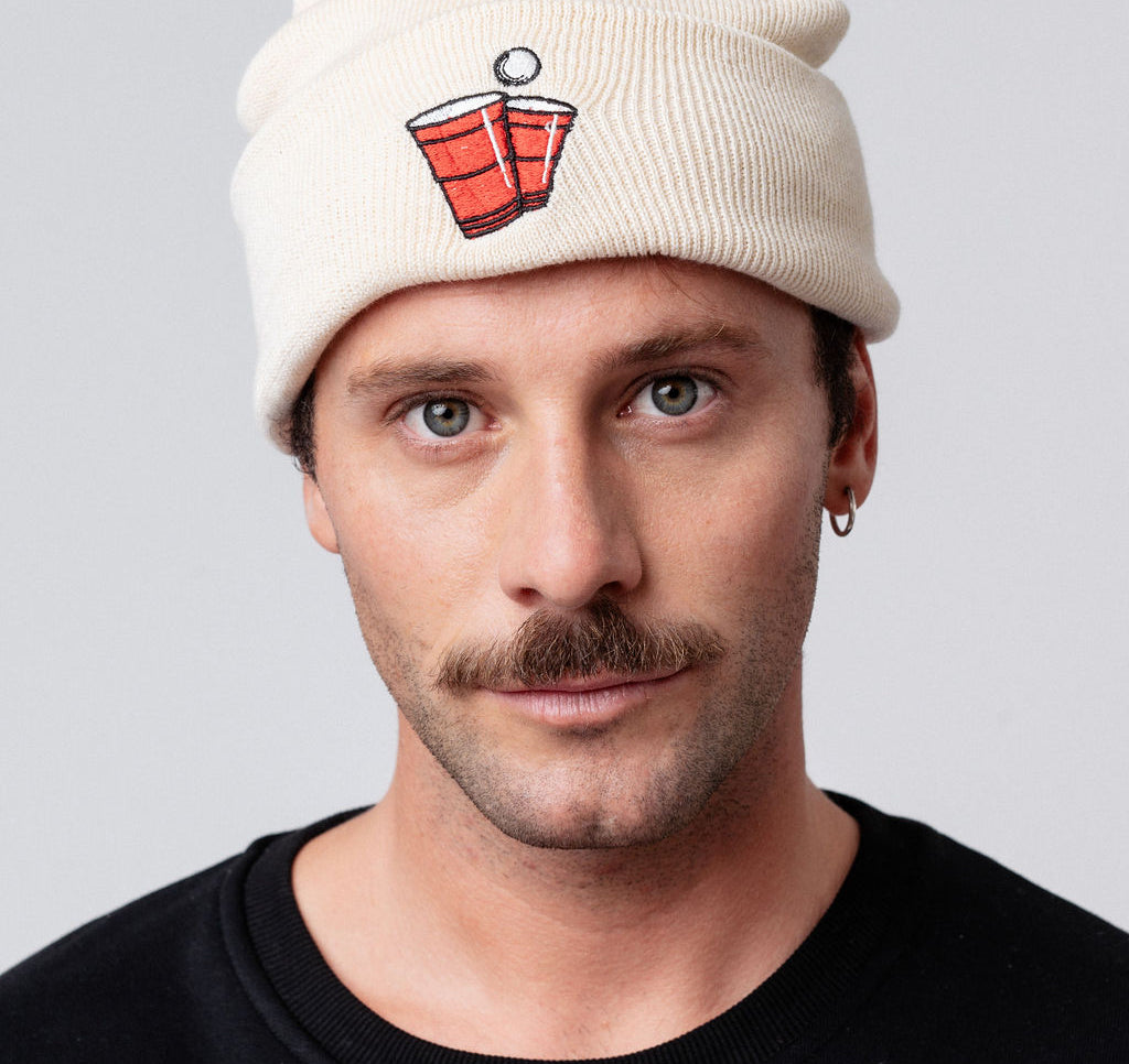 Beerpong | Cappello ricamato in cotone organico