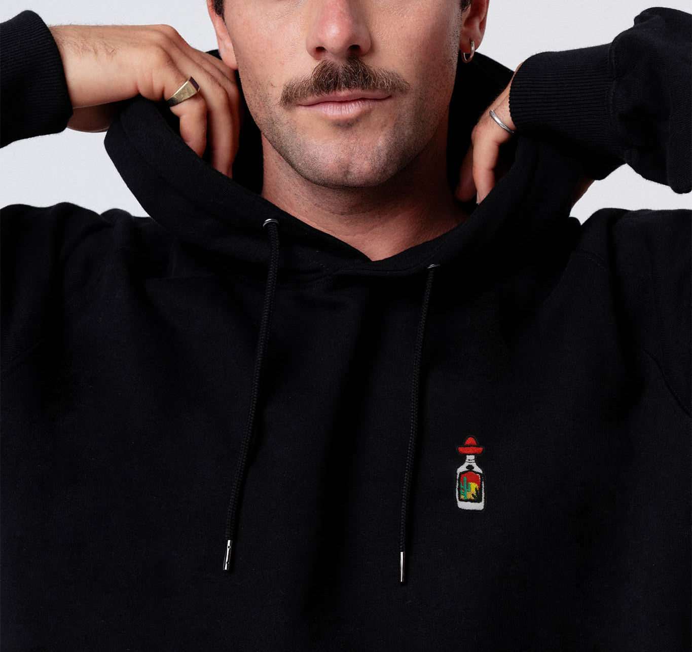 Sierra Tequila | Bestickter Bio-Baumwoll Unisex Hoodie