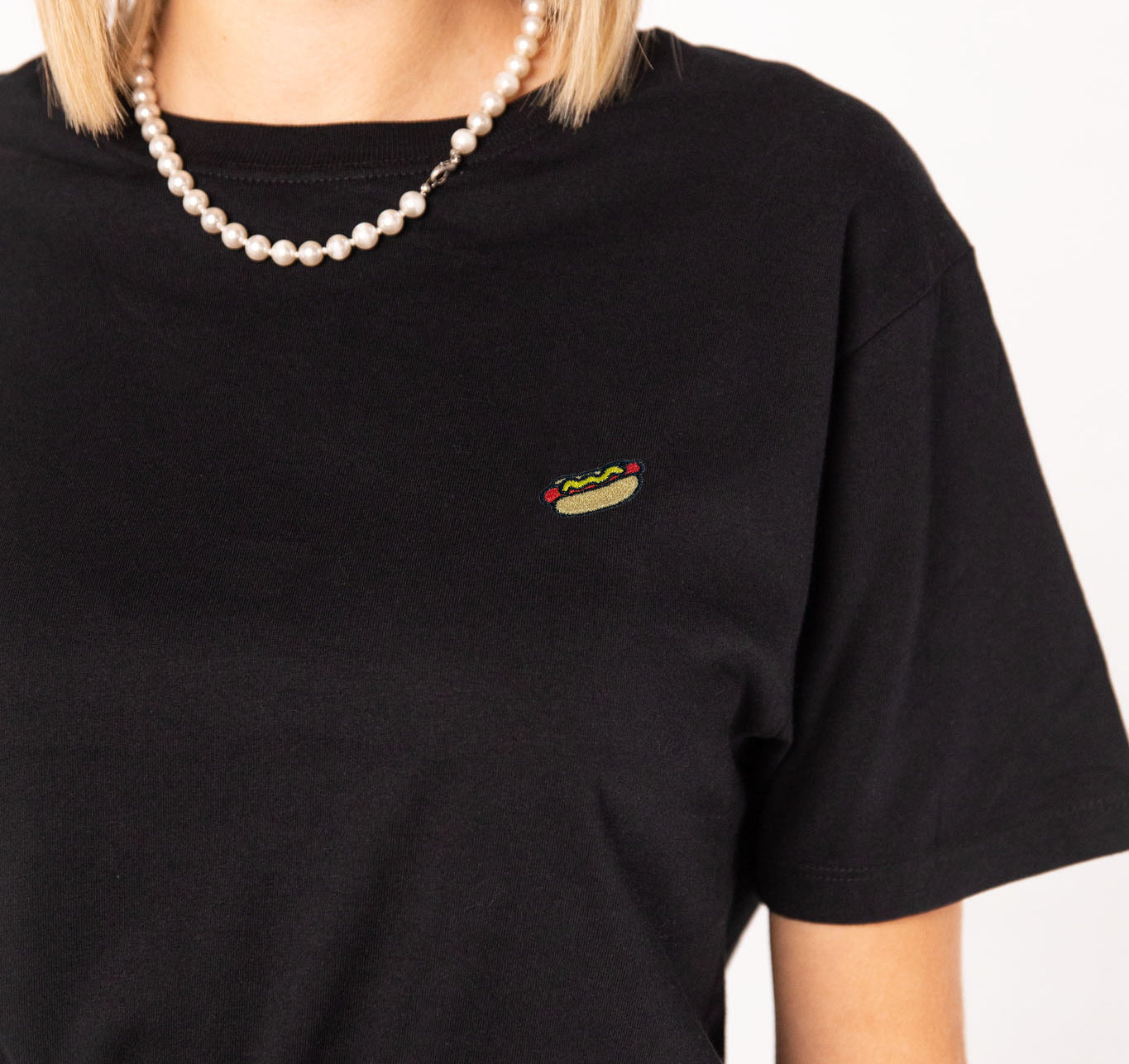 Hot Dog | Besticktes Bio Baumwoll Frauen T-Shirt